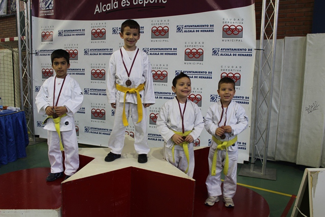 Deporte Infantil Fase de Area