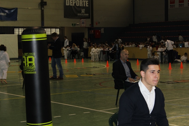 Deporte Infantil Tesuto San