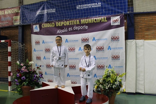 Deporte Infantil Tesuto San