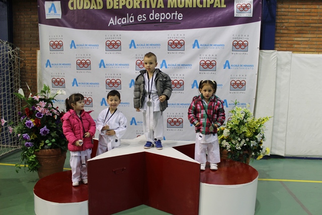 Deporte Infantil Tesuto San