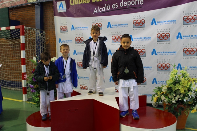 Deporte Infantil Tesuto San