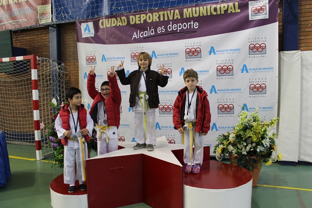 Deporte Infantil Tesuto San