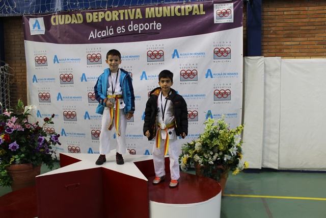 Deporte Infantil Tesuto San