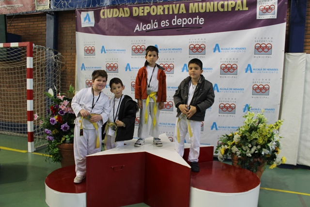 Deporte Infantil Tesuto San