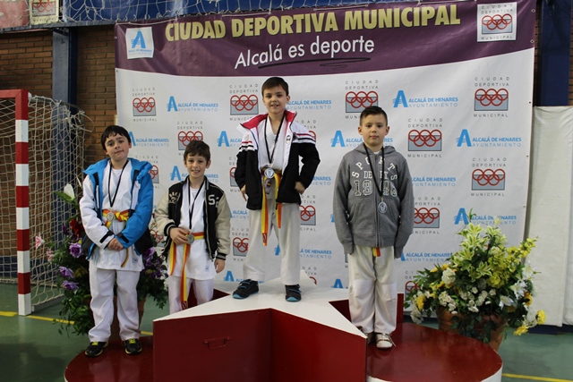 Deporte Infantil Tesuto San