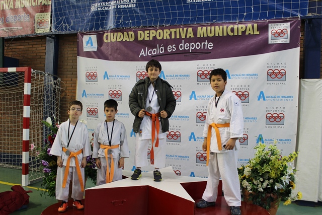 Deporte Infantil Tesuto San