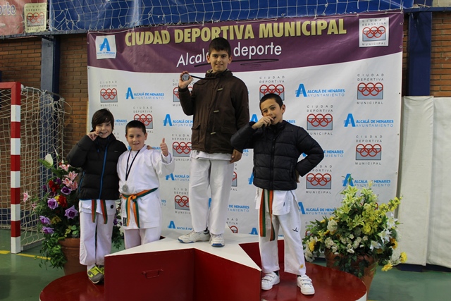 Deporte Infantil Tesuto San
