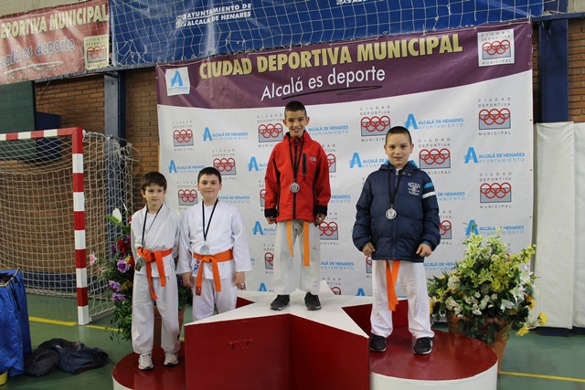 Deporte Infantil Tesuto San