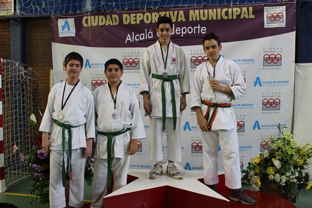 Deporte Infantil Tesuto San