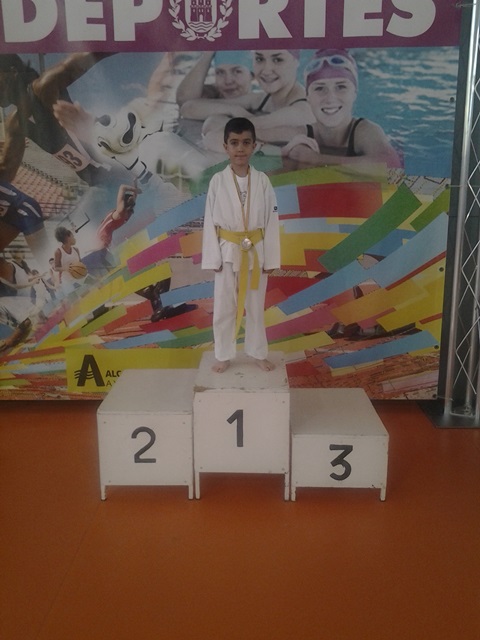 Deporte Infantil Tesuto San