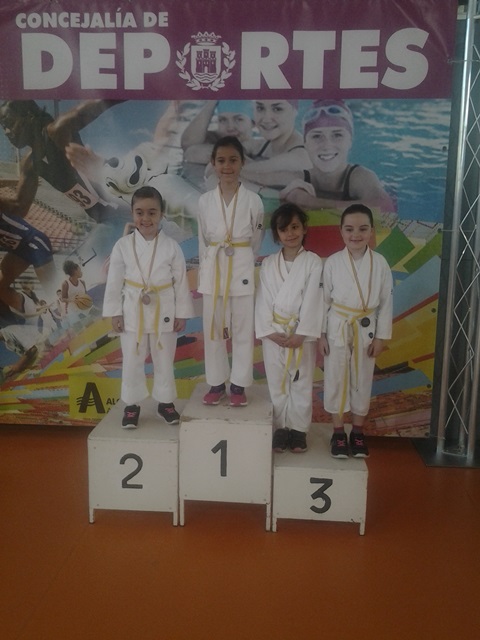 Deporte Infantil Tesuto San