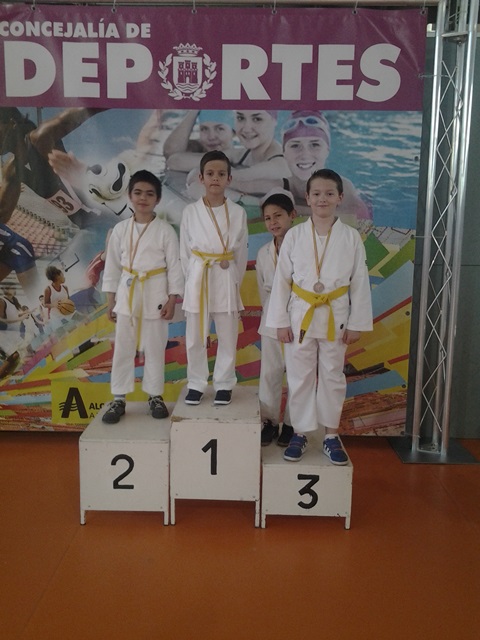 Deporte Infantil Tesuto San
