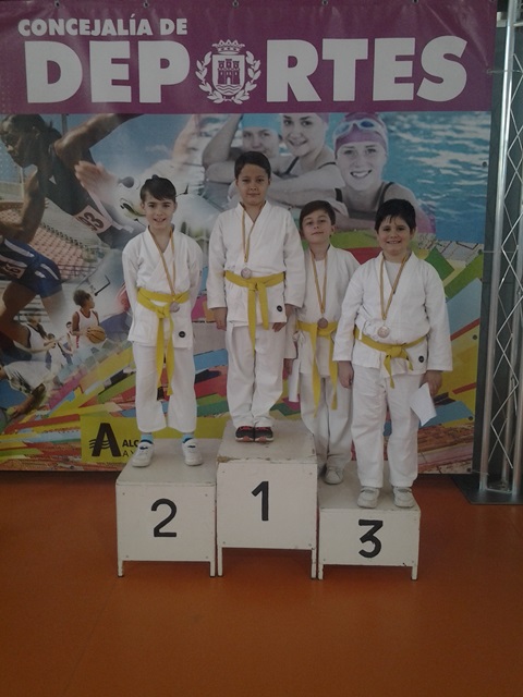 Deporte Infantil Tesuto San