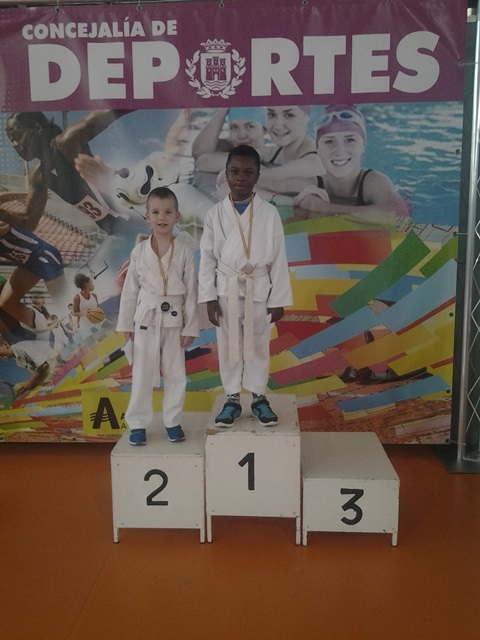 Deporte Infantil Tesuto San