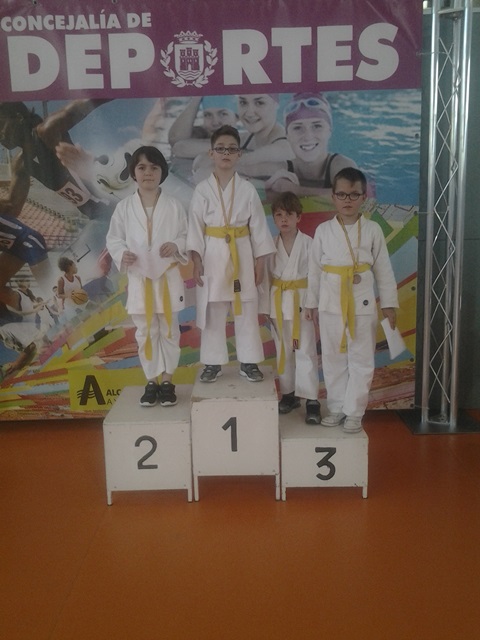 Deporte Infantil Tesuto San