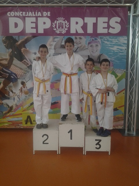 Deporte Infantil Tesuto San