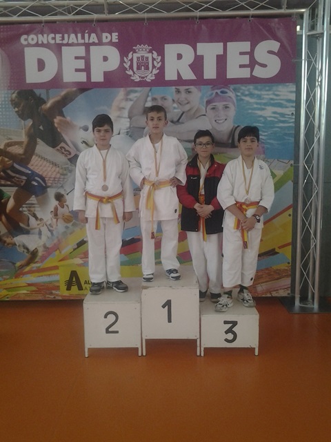 Deporte Infantil Tesuto San