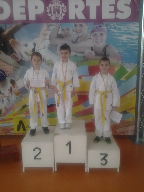 Deporte Infantil Tesuto San
