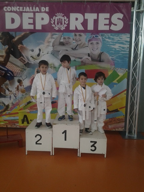 Deporte Infantil Tesuto San