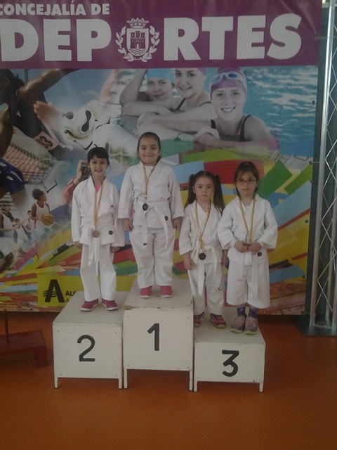 Deporte Infantil Tesuto San