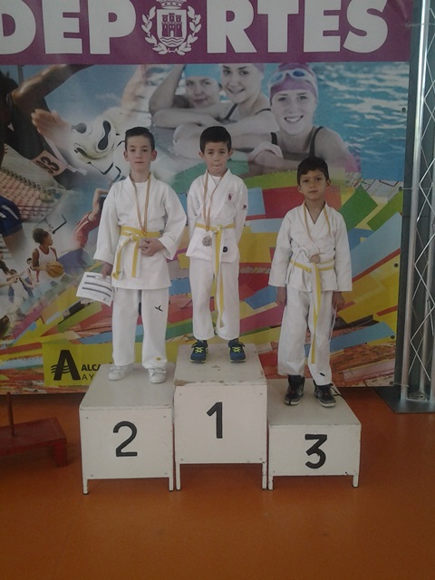 Deporte Infantil Tesuto San