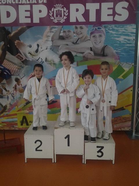 Deporte Infantil Tesuto San
