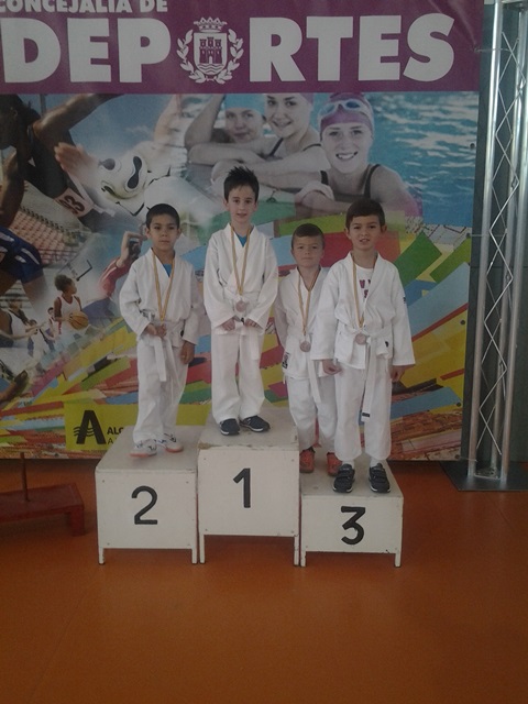 Deporte Infantil Tesuto San