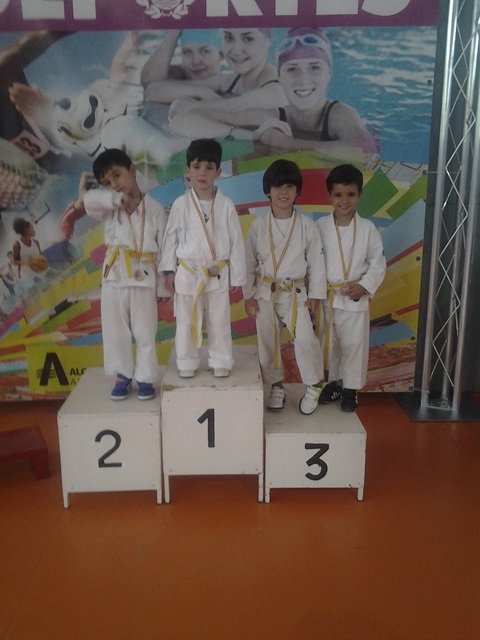 Deporte Infantil Tesuto San