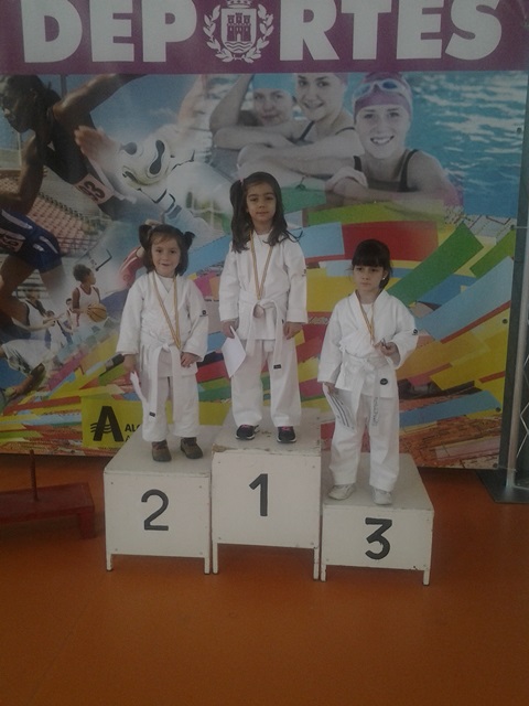 Deporte Infantil Tesuto San