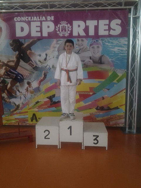 Deporte Infantil Tesuto San