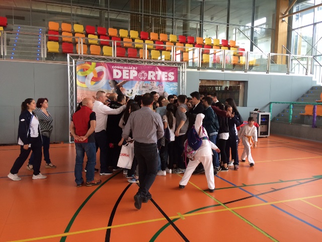 Deporte Infantil Tesuto San