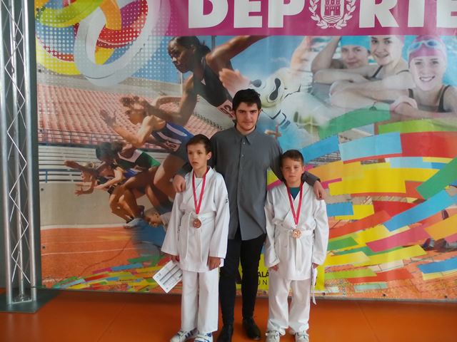 Deporte Infantil Tesuto San
