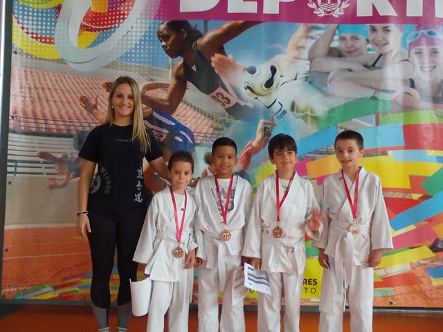 Deporte Infantil Tesuto San