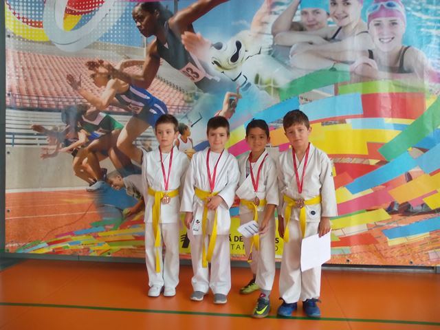 Deporte Infantil Tesuto San