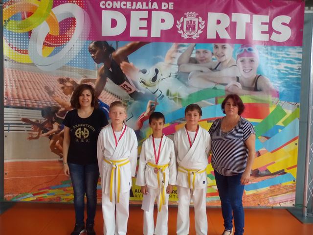 Deporte Infantil Tesuto San