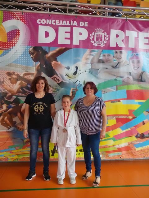 Deporte Infantil Tesuto San