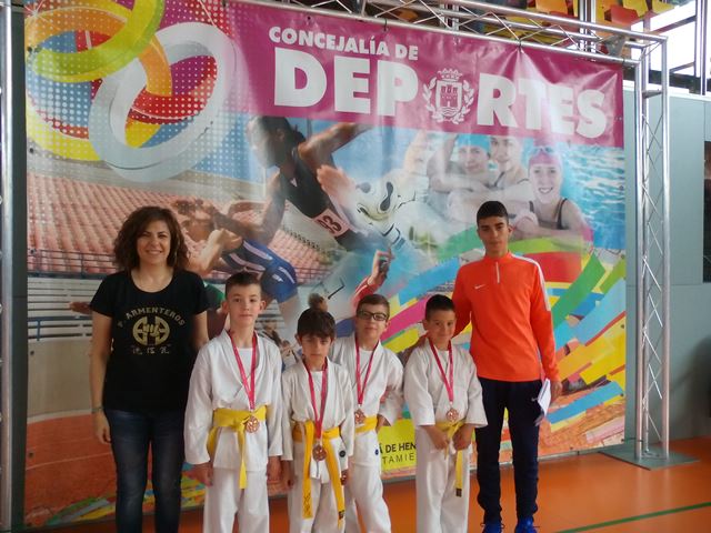 Deporte Infantil Tesuto San