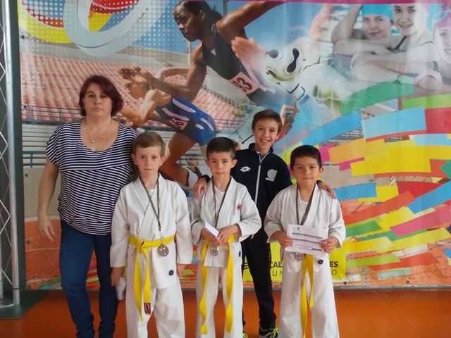 Deporte Infantil Tesuto San