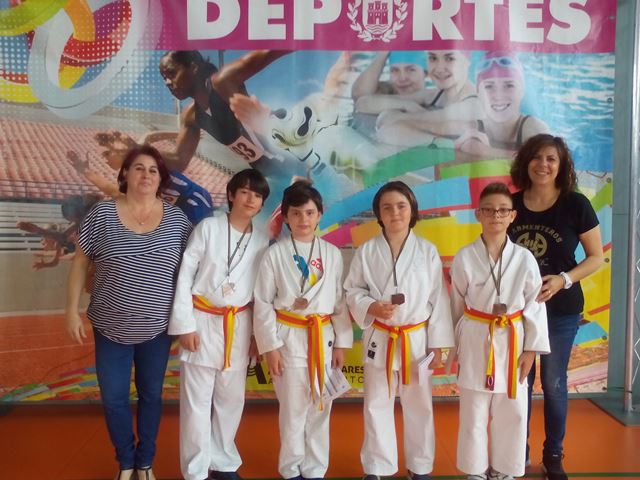 Deporte Infantil Tesuto San
