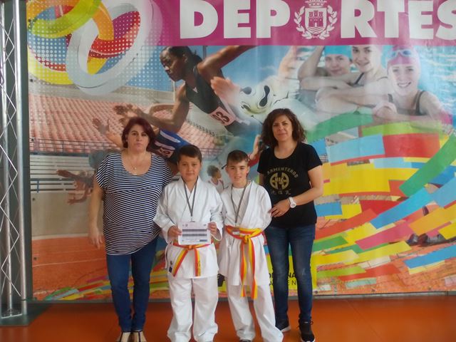 Deporte Infantil Tesuto San