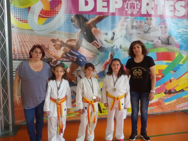 Deporte Infantil Tesuto San