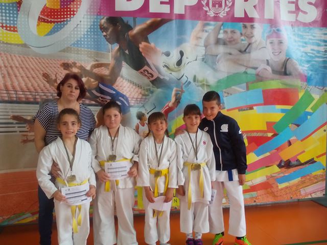 Deporte Infantil Tesuto San