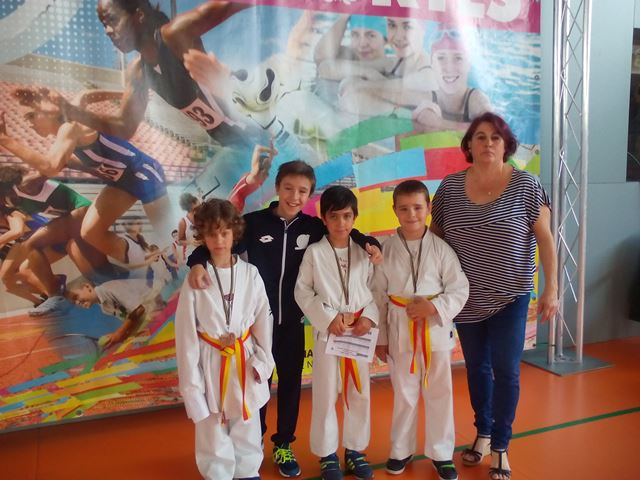 Deporte Infantil Tesuto San