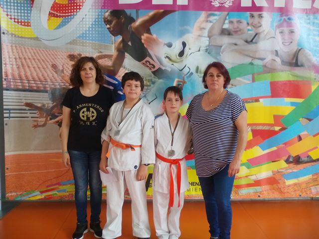 Deporte Infantil Tesuto San
