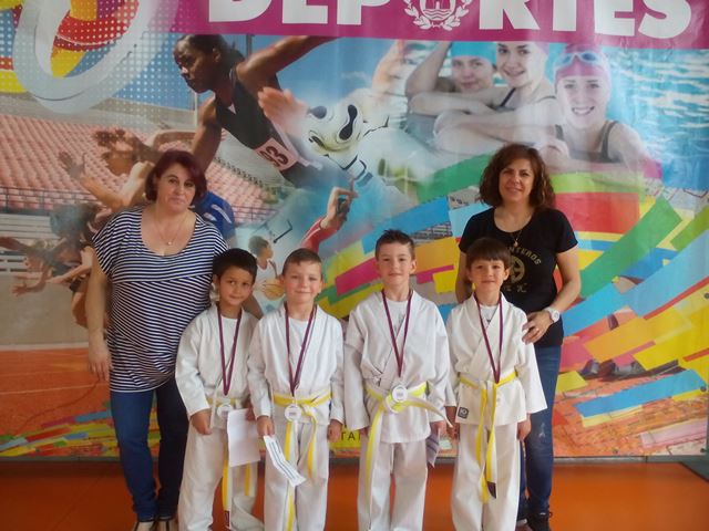 Deporte Infantil Tesuto San