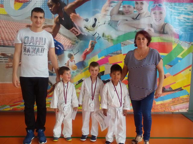 Deporte Infantil Tesuto San