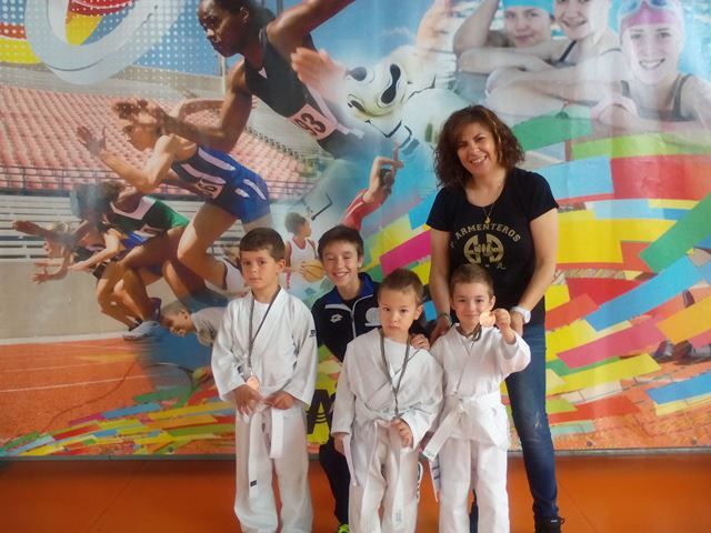 Deporte Infantil Tesuto San