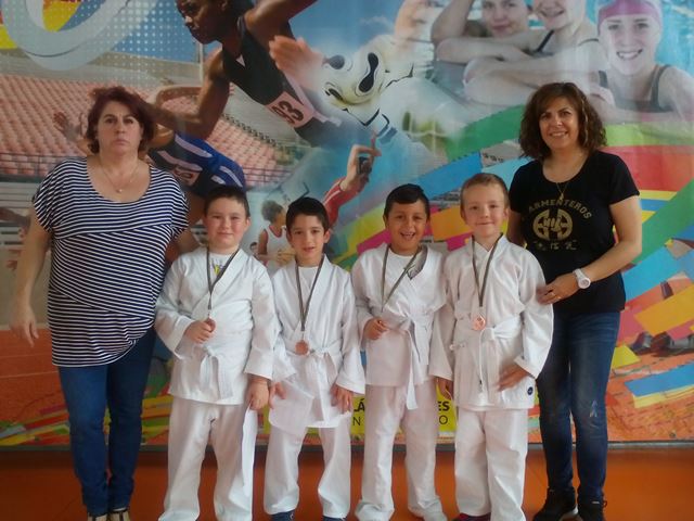 Deporte Infantil Tesuto San