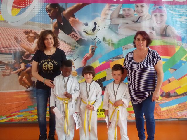 Deporte Infantil Tesuto San