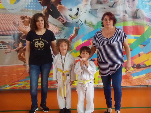 Deporte Infantil Tesuto San